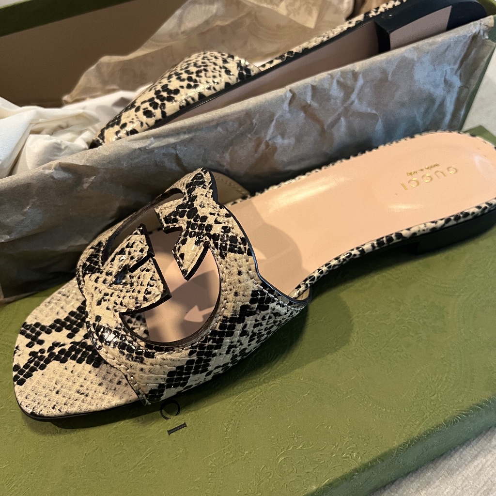 Gucci Women's Interlocking G Cut-Out Slide Sandal